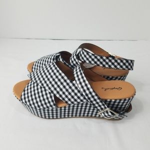 New womans  platform sandals shoes  sz 6.5